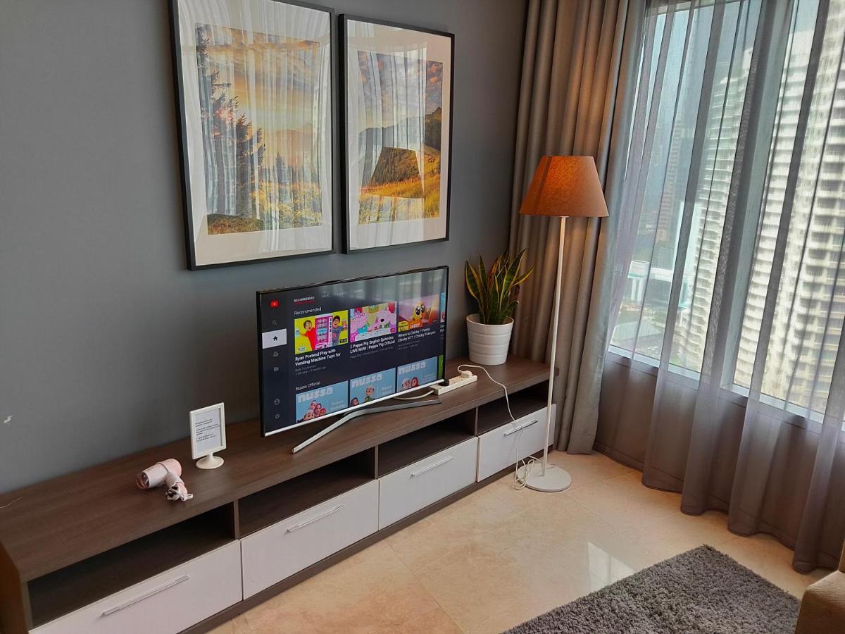 Vortex Suites Klcc By Sayang Kuala Lumpur Esterno foto
